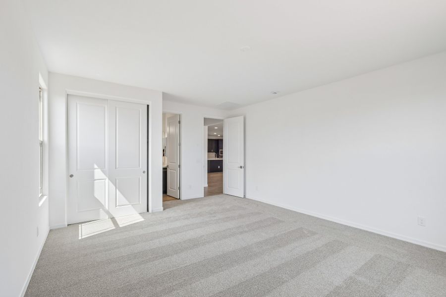 Spacious, unfurnished interior of a new home in Artisan at Asante, Surprise (Image 33). Spacious, unfurnished interior of a new home in Artisan at Asante, Surprise (Image 33).