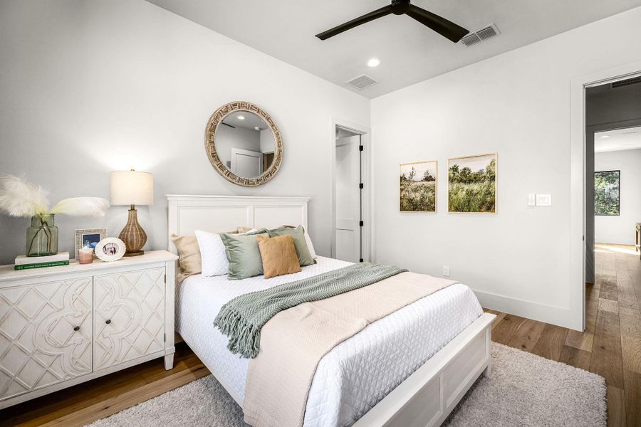 Furnished interior view inside a new home in , New Braunfels (Image 33). Furnished interior view inside a new home in , New Braunfels (Image 33).