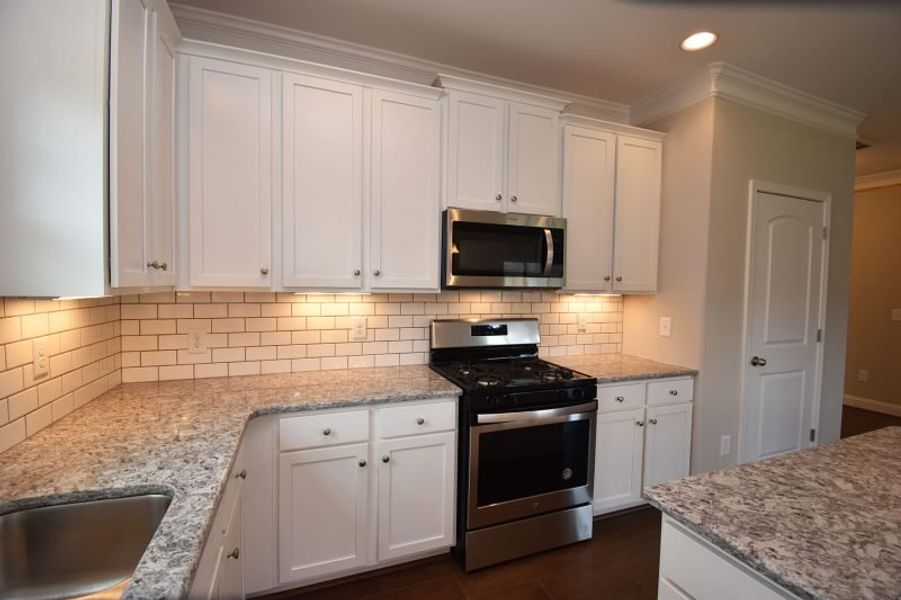 Representative furnished interior of a home built from the Newport by Keystone Homes NC in Trinity Meadows, Trinity (Image 8).
