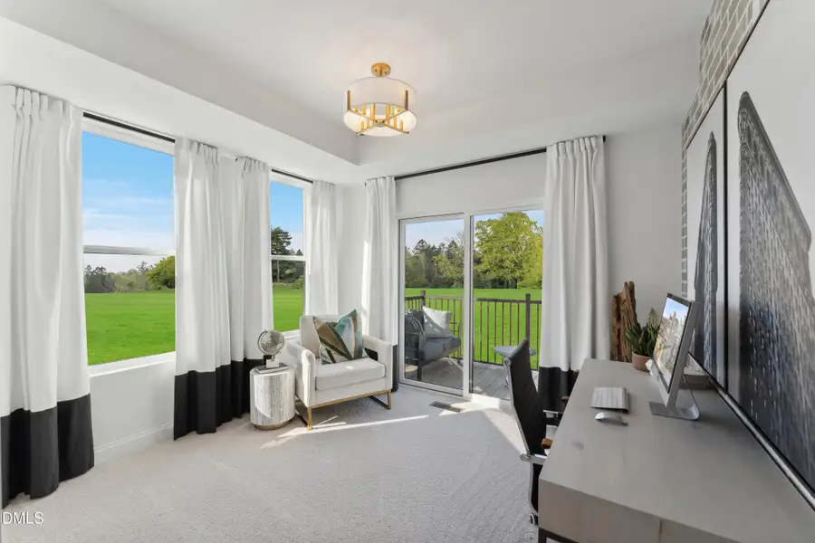 P_RAL_GRY_Tessa_INT_FLX_1