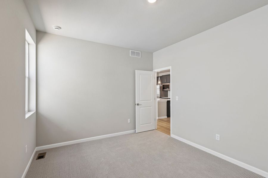 2449 Violet Cress LN, Fort Collins, CO.  - Slide 31