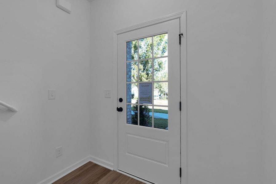 Spacious, unfurnished interior of a new home in Sweetbriar Place, Lebanon (Image 12).