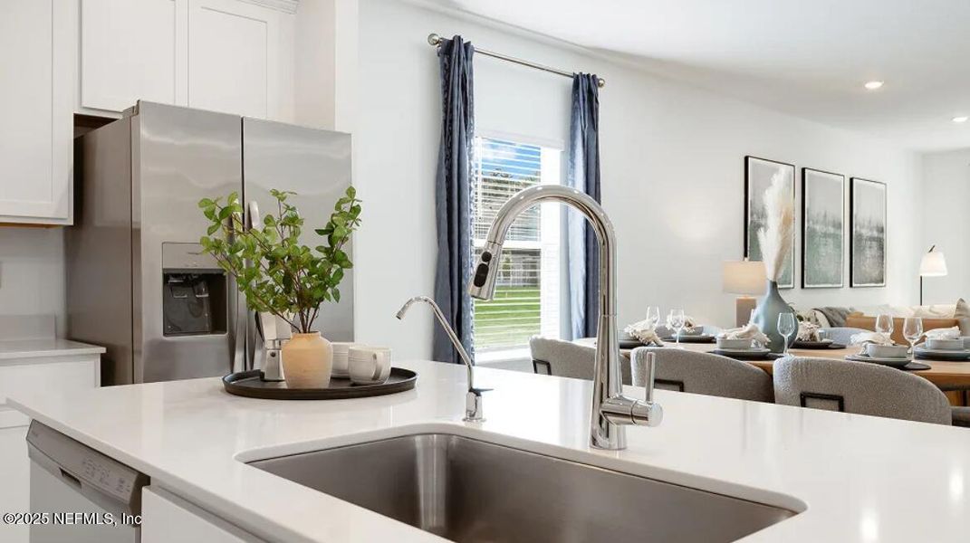Close-up of interior finishes inside a home in Saddle Oaks, Jacksonville (Image 15).