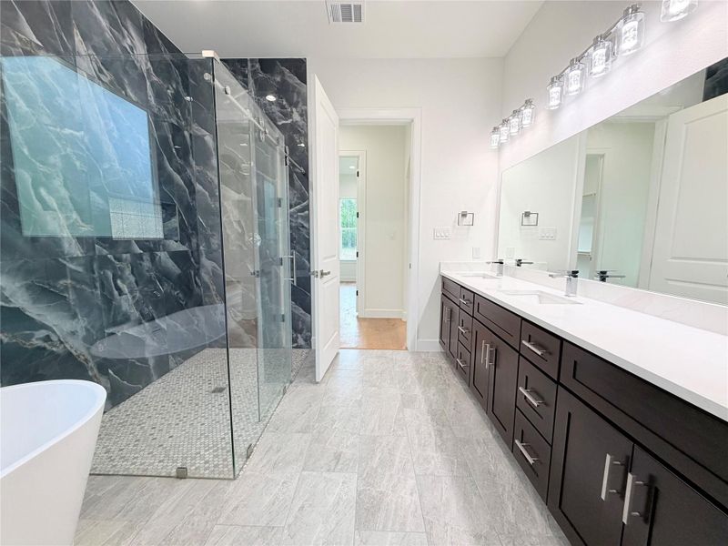 Furnished interior view inside a new home in , Dayton (Image 10).