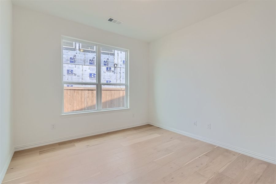 Plan 1532 Dining Room Representative Photo