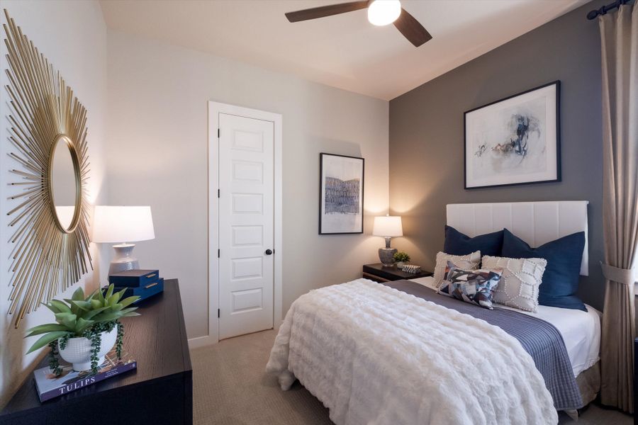 Representative furnished interior of a home built from the Guadalupe by Scott Felder Homes in Esperanza, Boerne (Image 12).