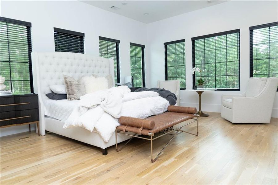 Furnished interior view inside a new home in , Stockbridge (Image 49).
