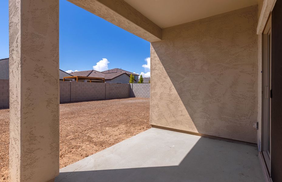 Exterior details and patio area of a home in El Rancho Santa Rosa, Maricopa (Image 20).