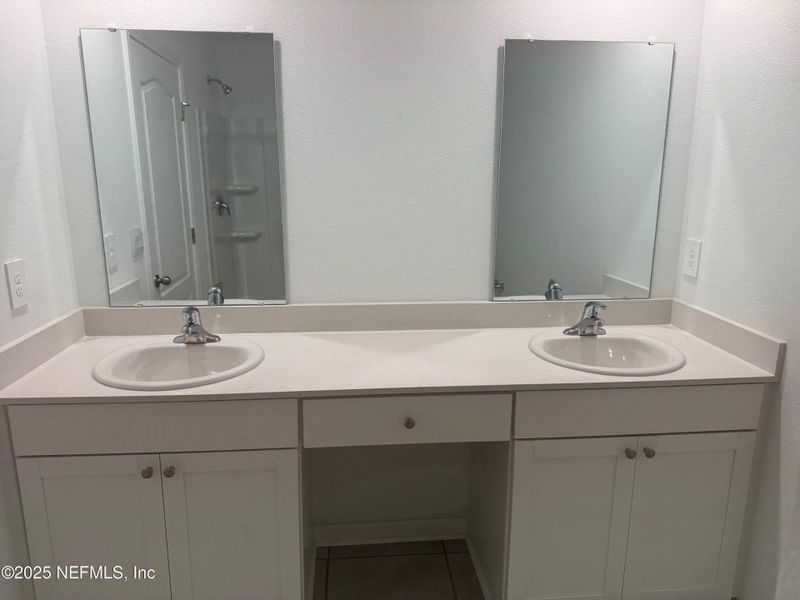 Image 31 of a home in Bridgewater. Image 31 of a home in Bridgewater.