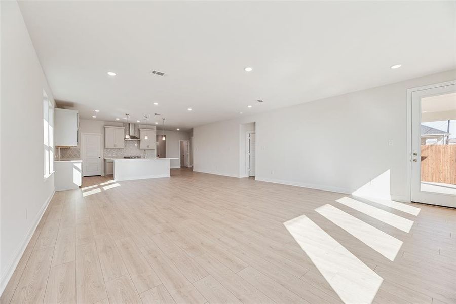 Spacious, unfurnished interior of a new home in Villages of Hurricane Creek, Anna (Image 16). Spacious, unfurnished interior of a new home in Villages of Hurricane Creek, Anna (Image 16).