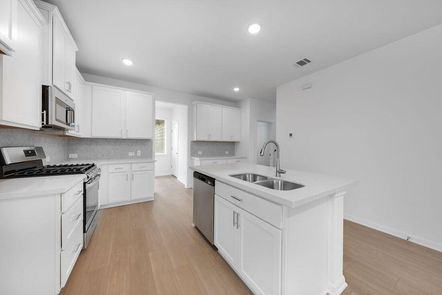 536 Emory Crossing Boulevard ~ Ready Now