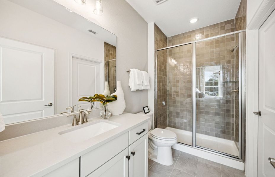 Furnished interior view inside a new home in Del Webb at Trinity Falls, McKinney (Image 15). Furnished interior view inside a new home in Del Webb at Trinity Falls, McKinney (Image 15).