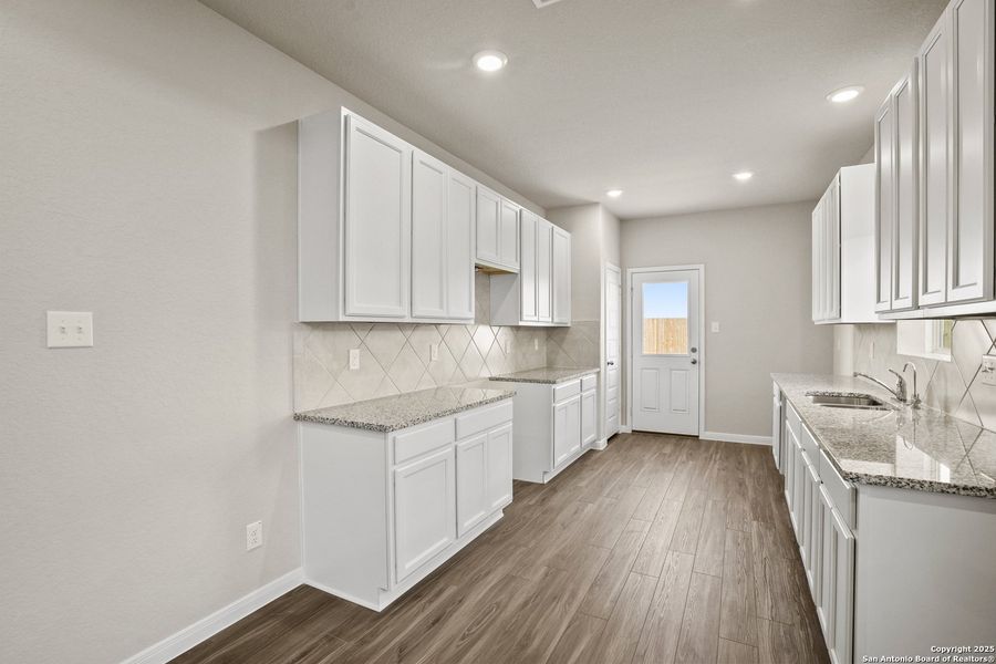 Image 31 of a home in Dauer Ranch. Image 31 of a home in Dauer Ranch.