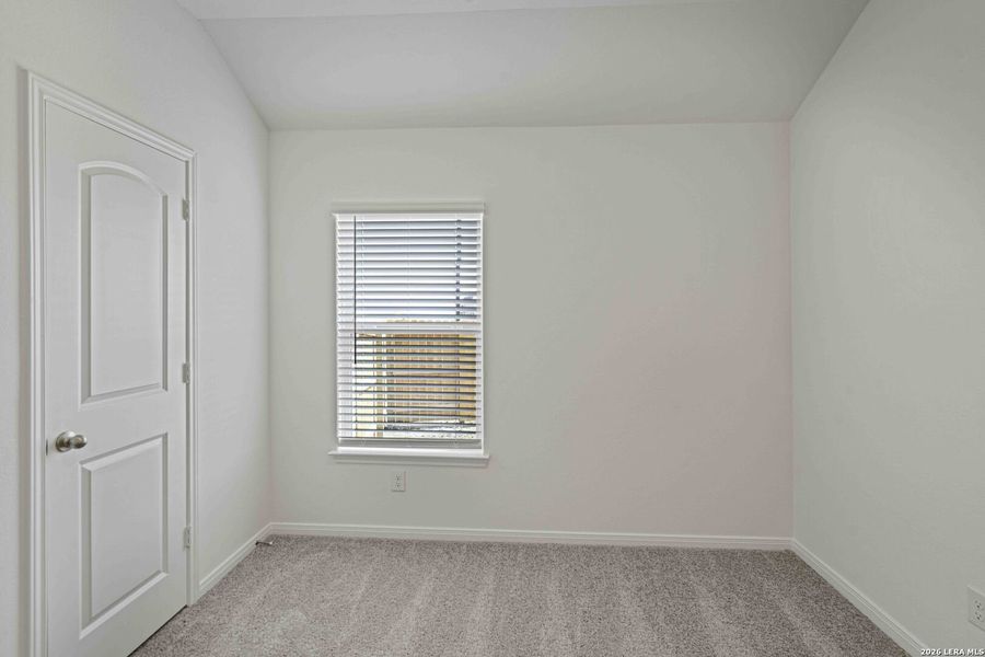 Spacious, unfurnished interior of a new home in , San Antonio (Image 12).