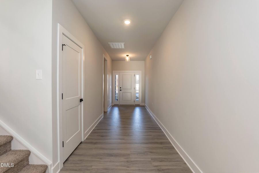 Enterance 02 Enterance 02