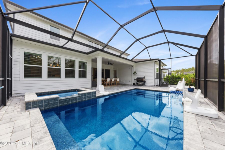 Exterior details and patio area of a home in , Ponte Vedra (Image 24).