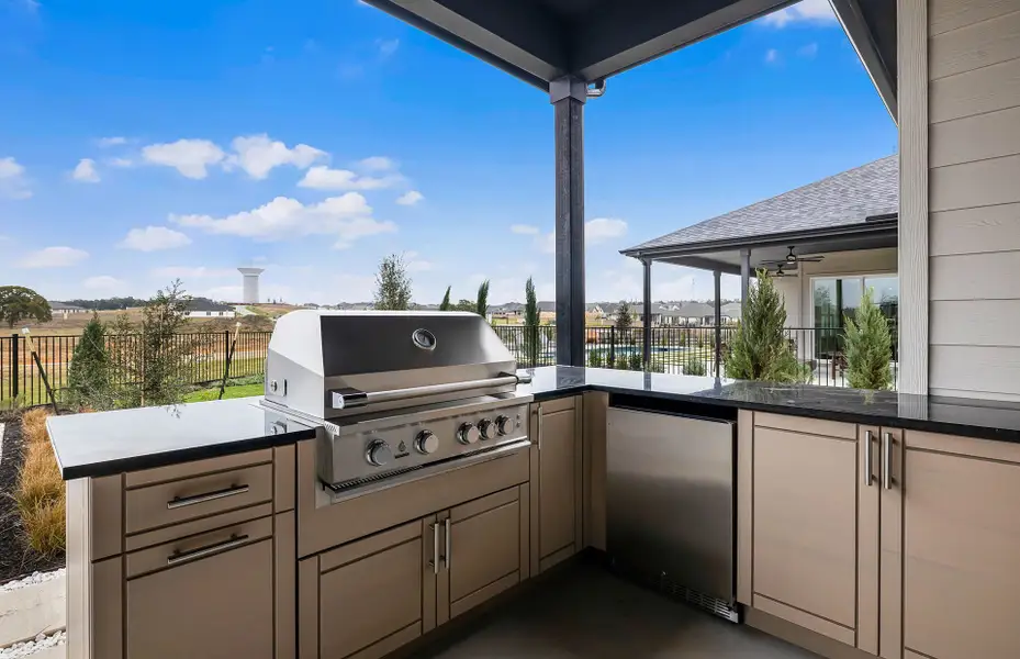 Representative exterior details of a home built from the Stellar by Del Webb in Del Webb Austin at Lost Pines, Bastrop (Image 3).