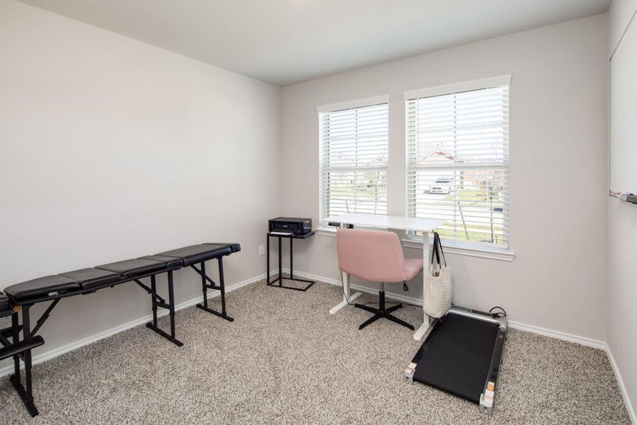 Furnished interior view inside a new home in , Navasota (Image 18).