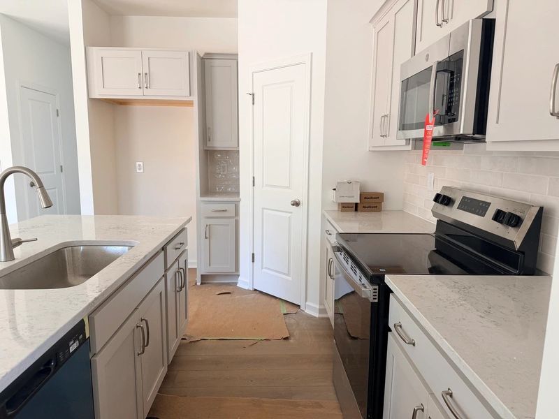 Furnished interior view inside a new home in Middleton Farms, Middlesex (Image 5).