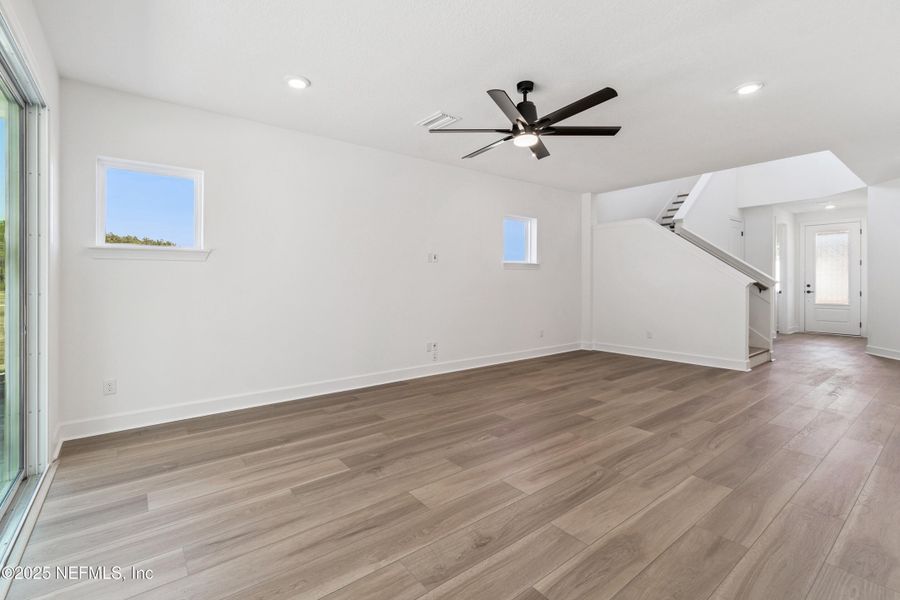 Spacious, unfurnished interior of a new home in Evergreen Island at Silverleaf - Classic, St. Augustine (Image 25).