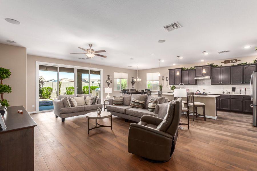 Representative furnished interior of a home built from the Plan 4412 by Scott Communities in The Views at Rancho Cabrillo, Peoria (Image 10).
