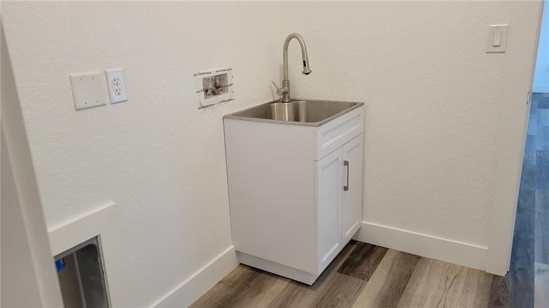 laundry room laundry room