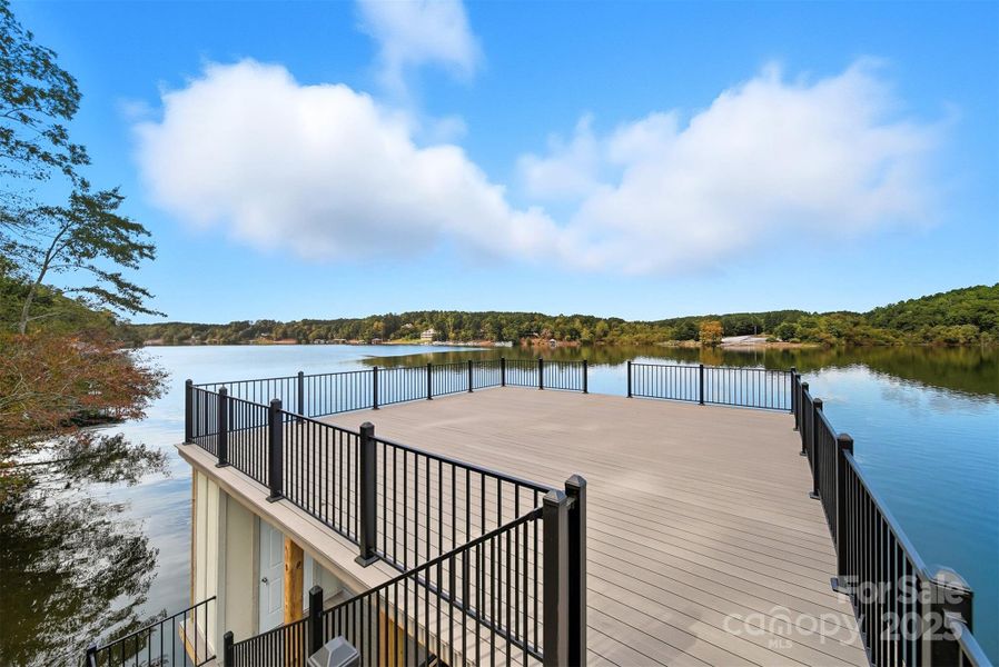 Image 43 of a home in . Image 43 of a home in .