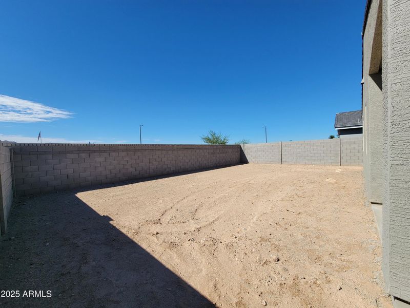 1000055956 1000055956