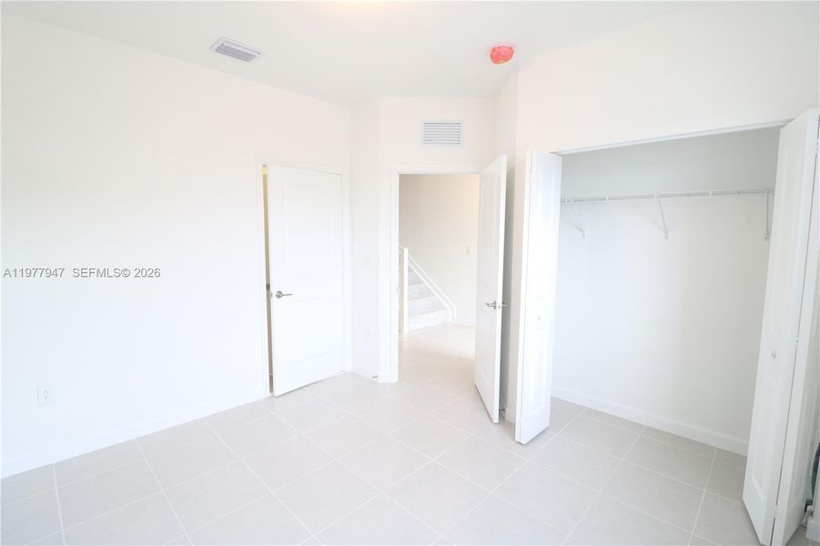 Spacious, unfurnished interior of a new home in , Homestead (Image 13).