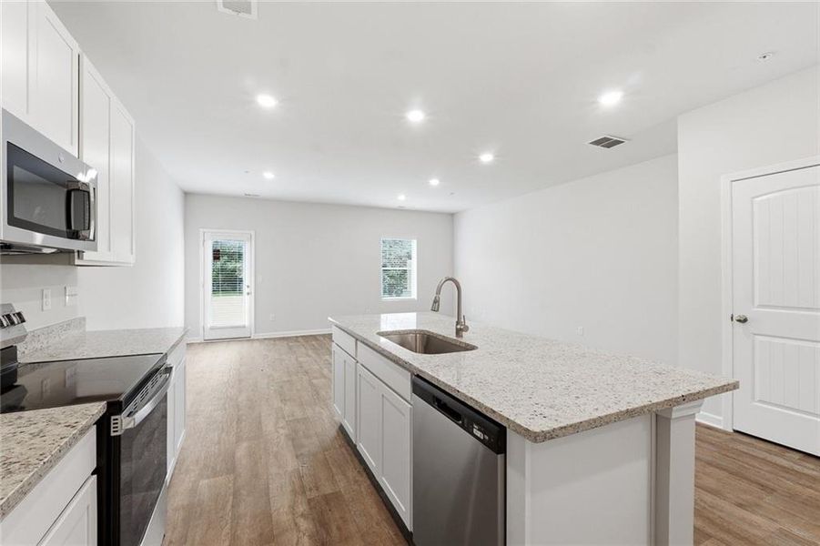Furnished interior view inside a new home in Carolina, Palmetto (Image 8).