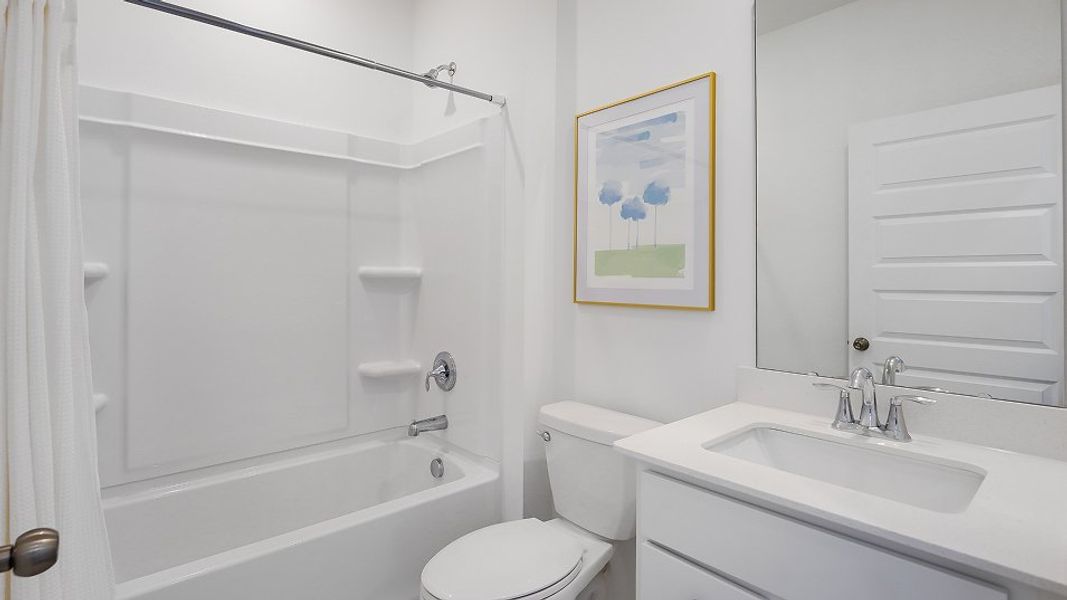 1429 Drake Bath2 F1 Base2 9 22 25