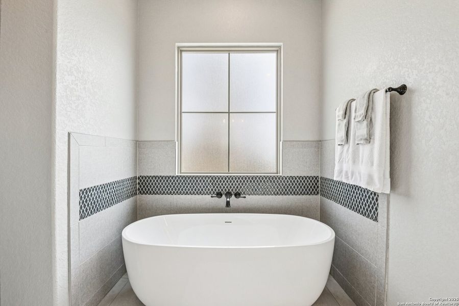 Furnished interior view inside a new home in , Adkins (Image 29).