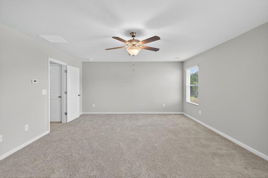Spacious, unfurnished interior of a new home in , Douglasville (Image 27).