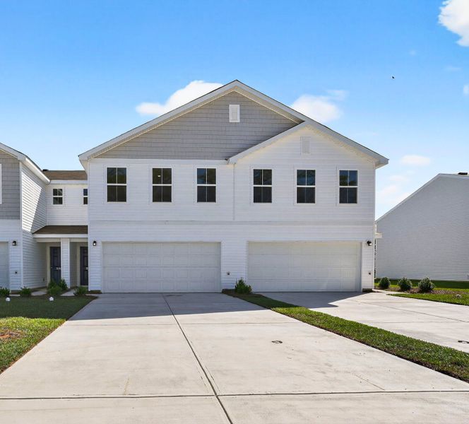 Image 8 of a home in Graystone Townhomes.