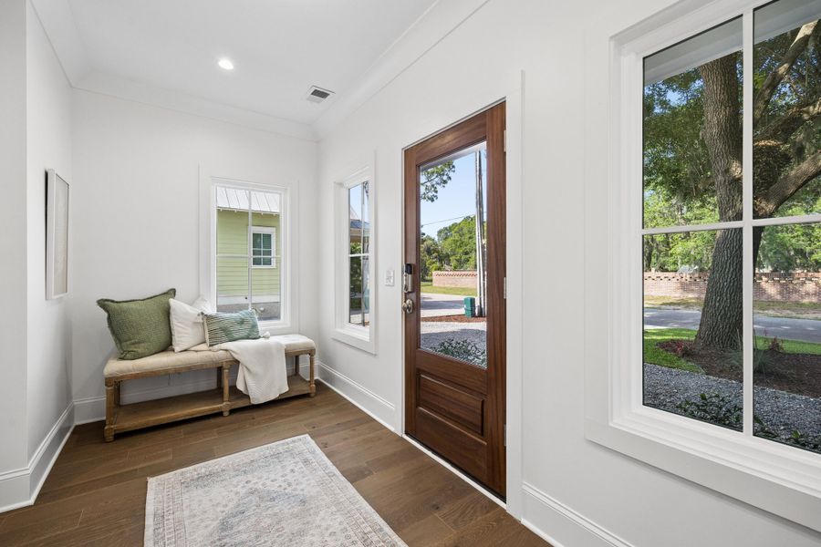 Furnished interior view inside a new home in , Beaufort (Image 6).