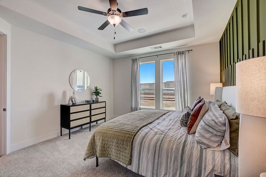 Representative furnished interior of a home built from the Comal by Pacesetter Homes in Avery Centre, Round Rock (Image 30).