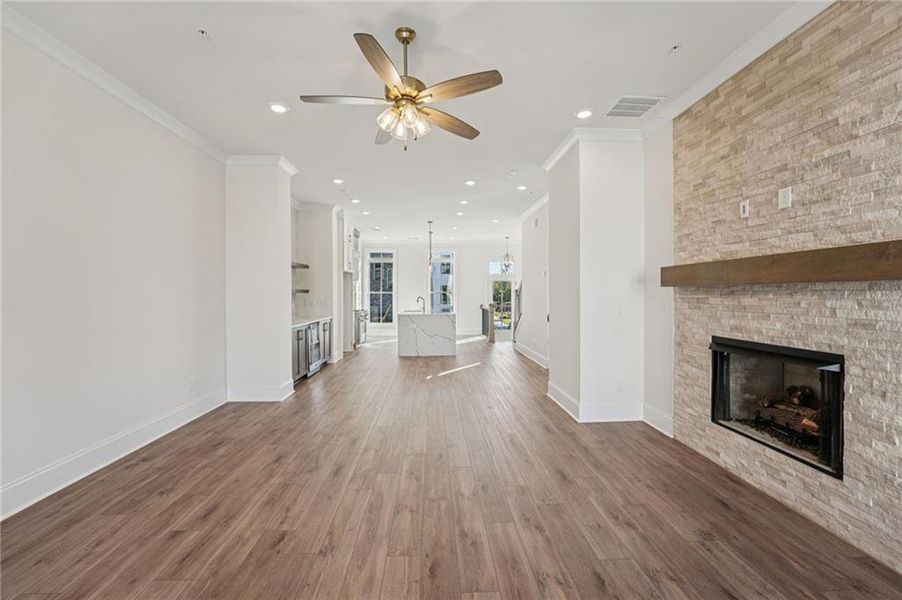 Spacious, unfurnished interior of a new home in Towns on Thompson, Alpharetta (Image 21).