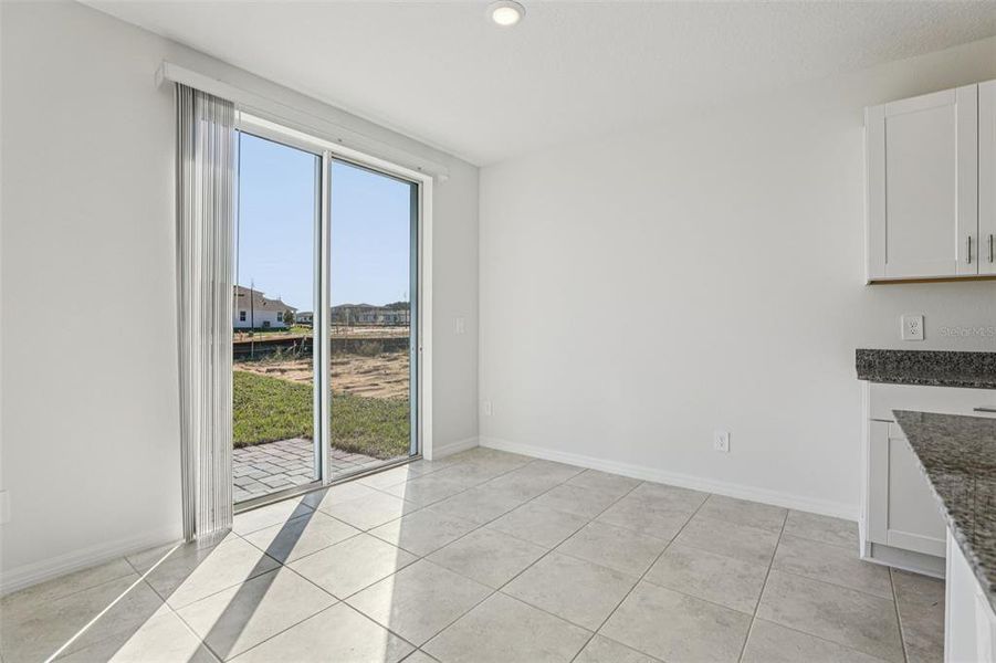 Spacious, unfurnished interior of a new home in Crosswinds - Signature Series, Haines City (Image 31).