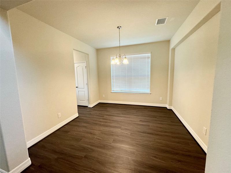 Spacious, unfurnished interior of a new home in Rosehill Meadow 50's, Tomball (Image 21). Spacious, unfurnished interior of a new home in Rosehill Meadow 50's, Tomball (Image 21).