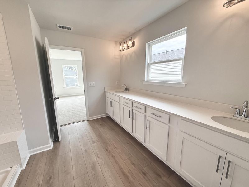 Furnished interior view inside a new home in Watson Hill, Summerville (Image 6).