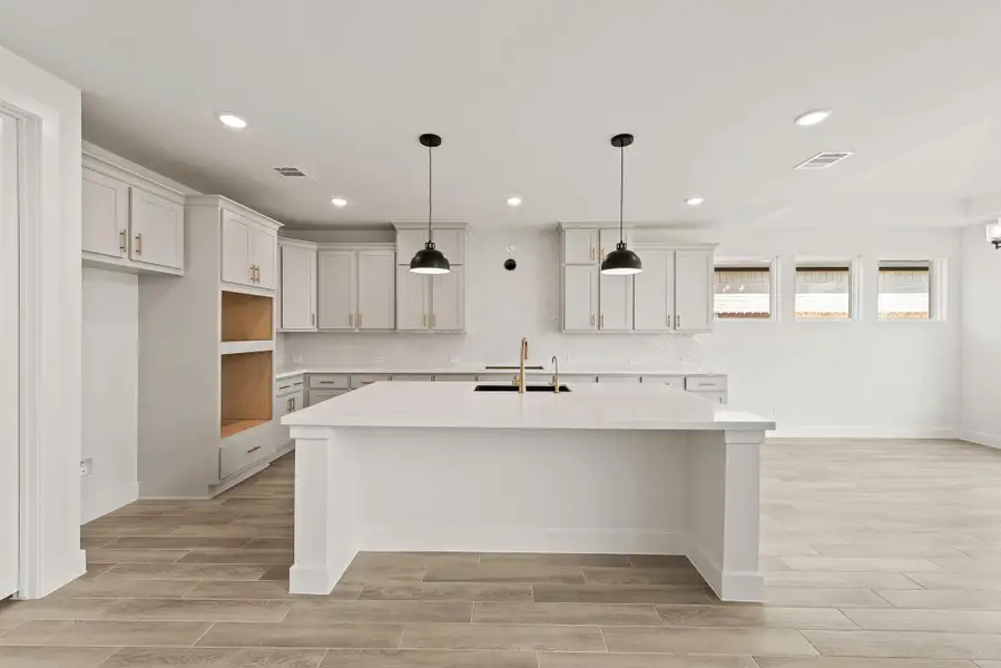 Representative image. Features, specifications, selections and colors may vary. Representative image. Features, specifications, selections and colors may vary.