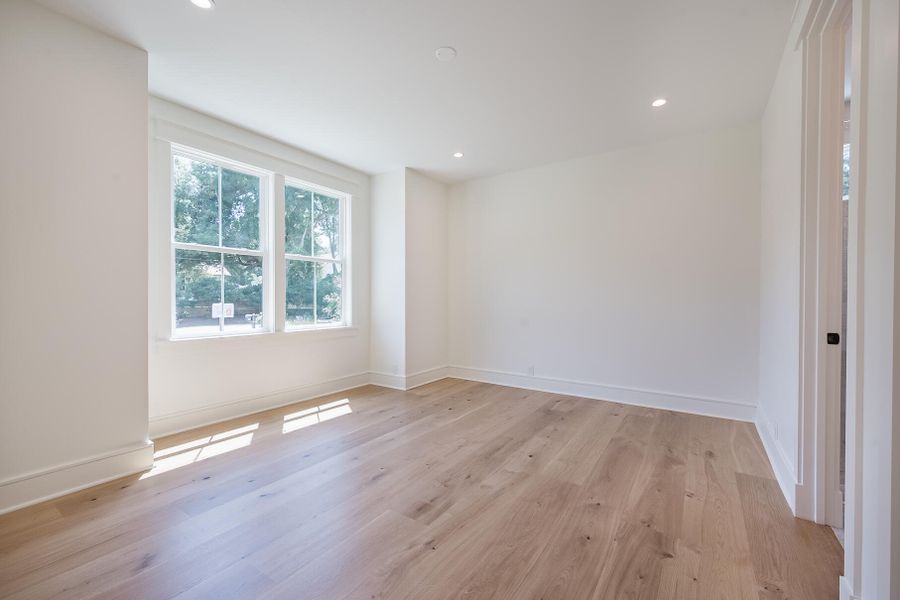 Spacious, unfurnished interior of a new home in , Mount Pleasant (Image 54).