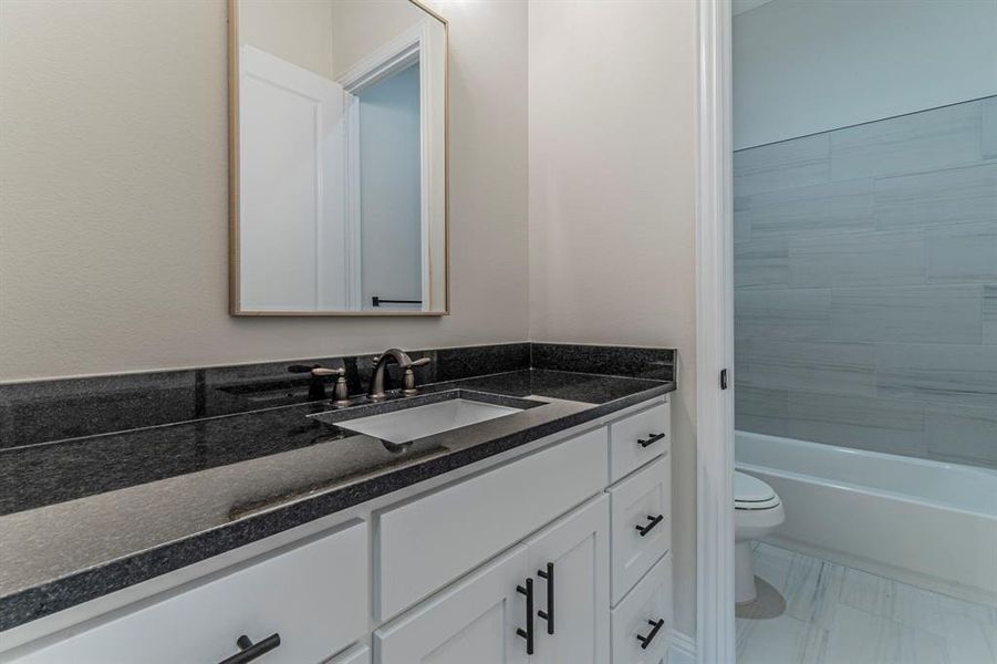 Image 34 of a home in .