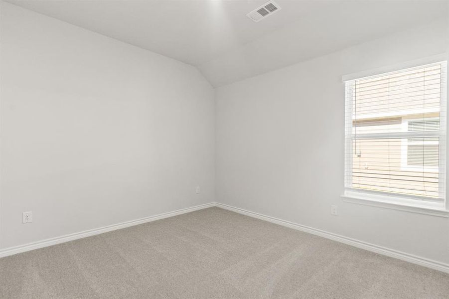 Spacious, unfurnished interior of a new home in Retreat at Fossil Creek, Fort Worth (Image 7). Spacious, unfurnished interior of a new home in Retreat at Fossil Creek, Fort Worth (Image 7).