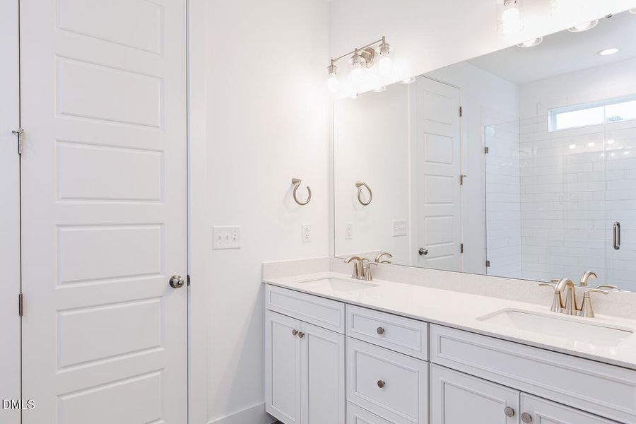 Double Vanity