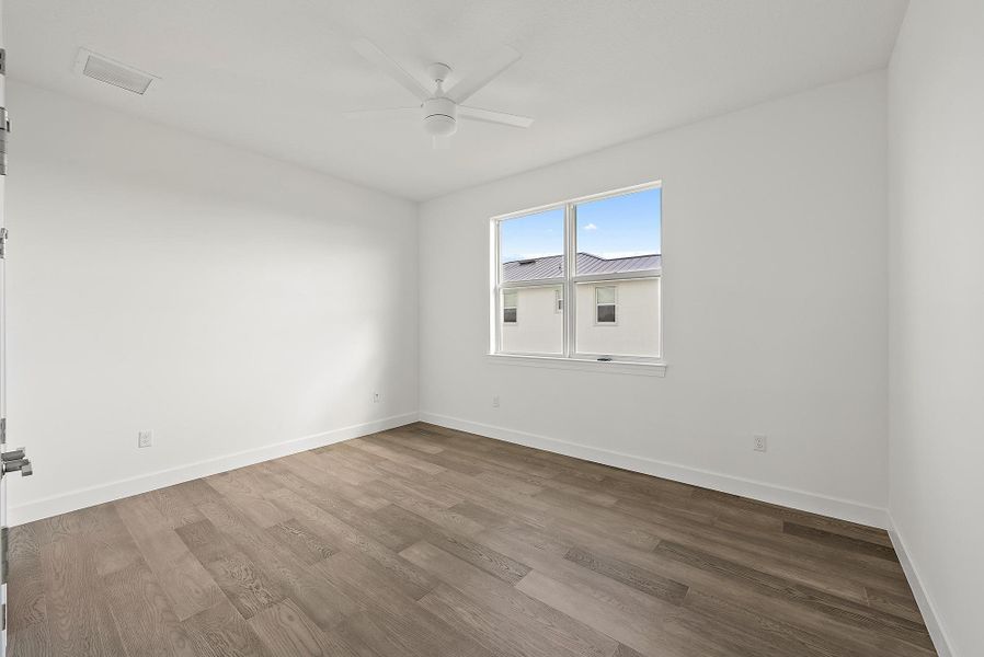 Image 82 of a home in .