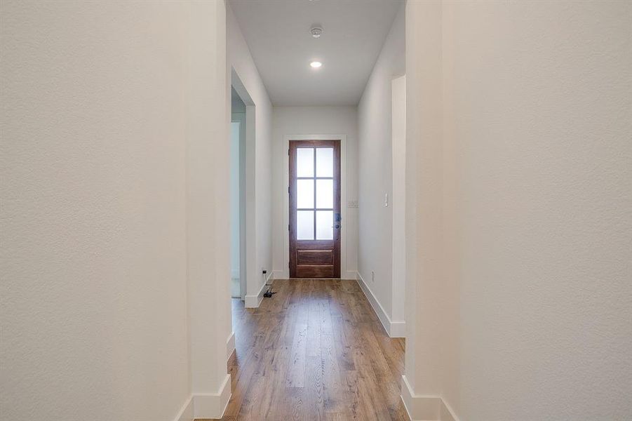 Spacious, unfurnished interior of a new home in Sweetgrass, Haslet (Image 20).