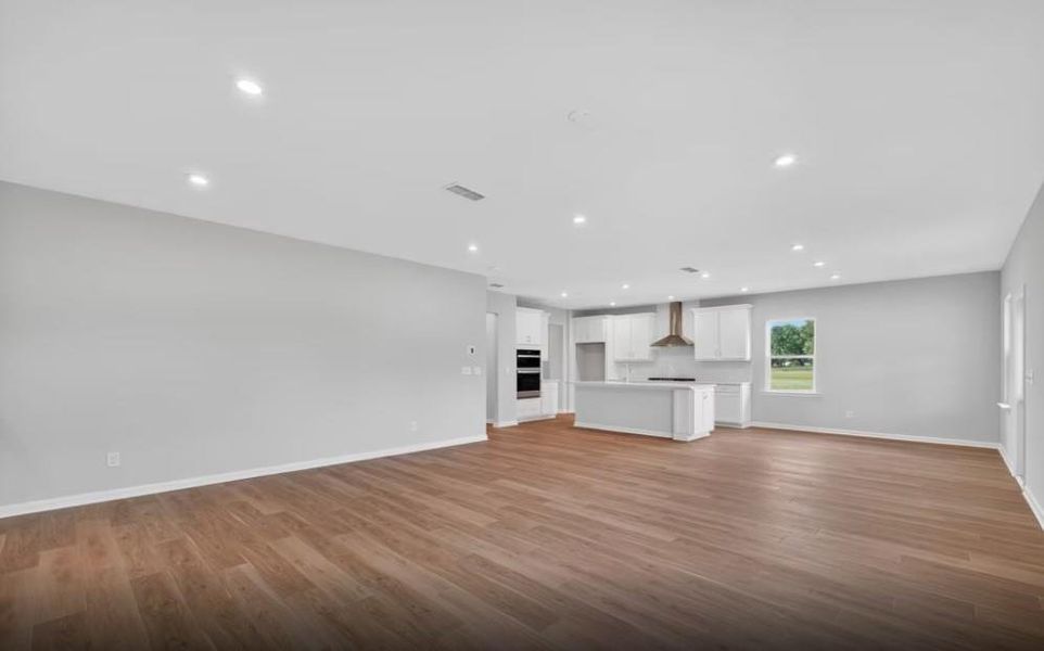 Spacious, unfurnished interior of a new home in Hamilton Place, Cartersville (Image 7).