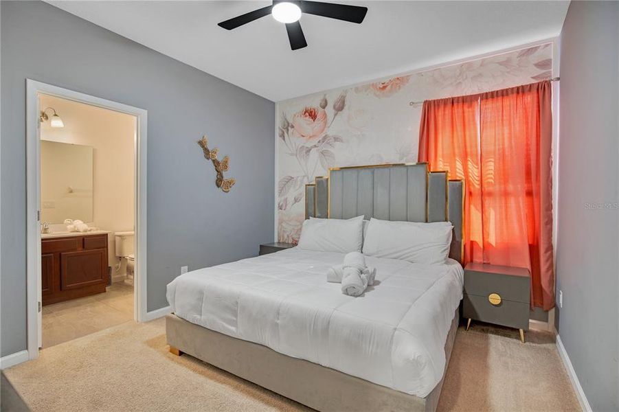 Furnished interior view inside a new home in , Kissimmee (Image 15).