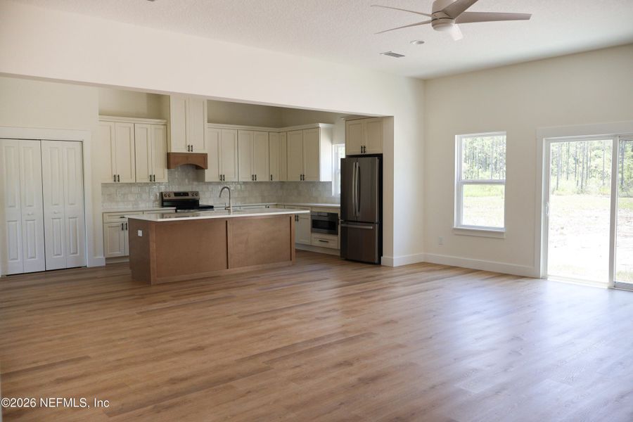 Image 31 of a home in .